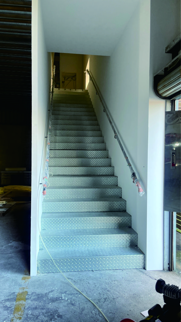 iron staircase with wooden floor 01
